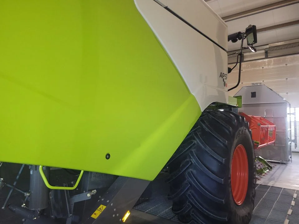 Moissonneuse Batteuse CLAAS TUCANO 430