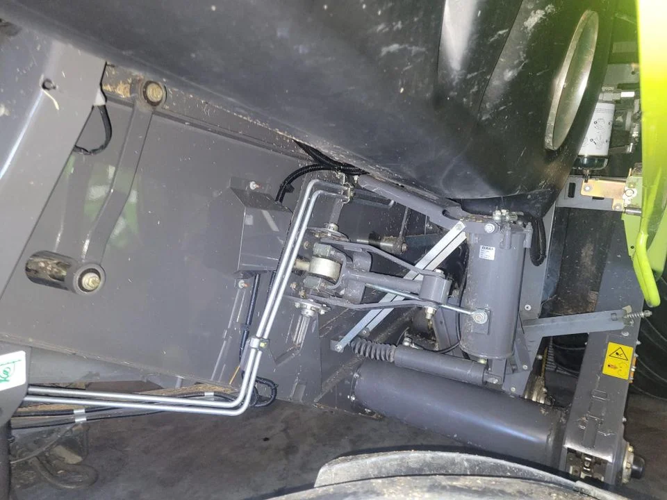 Moissonneuse Batteuse CLAAS TUCANO 430 – Image 4