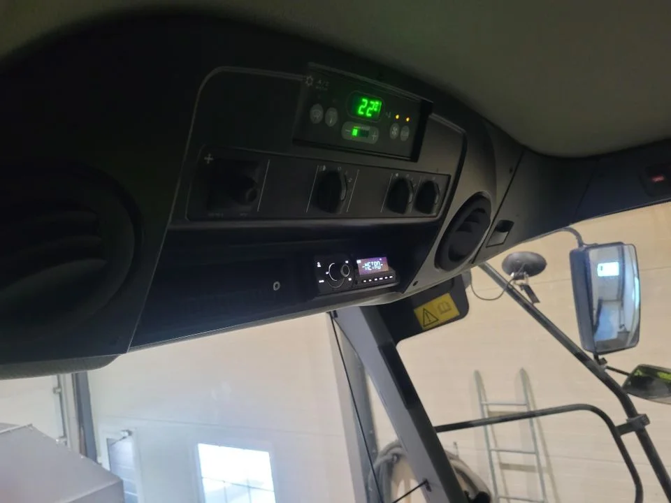 Moissonneuse Batteuse CLAAS TUCANO 430 – Image 9