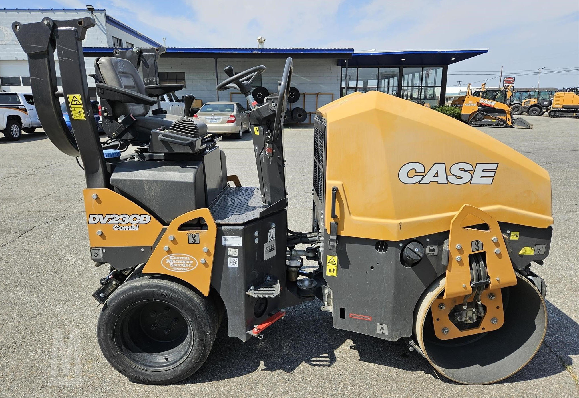 COMPACTEUR CASE DV23CD 2019