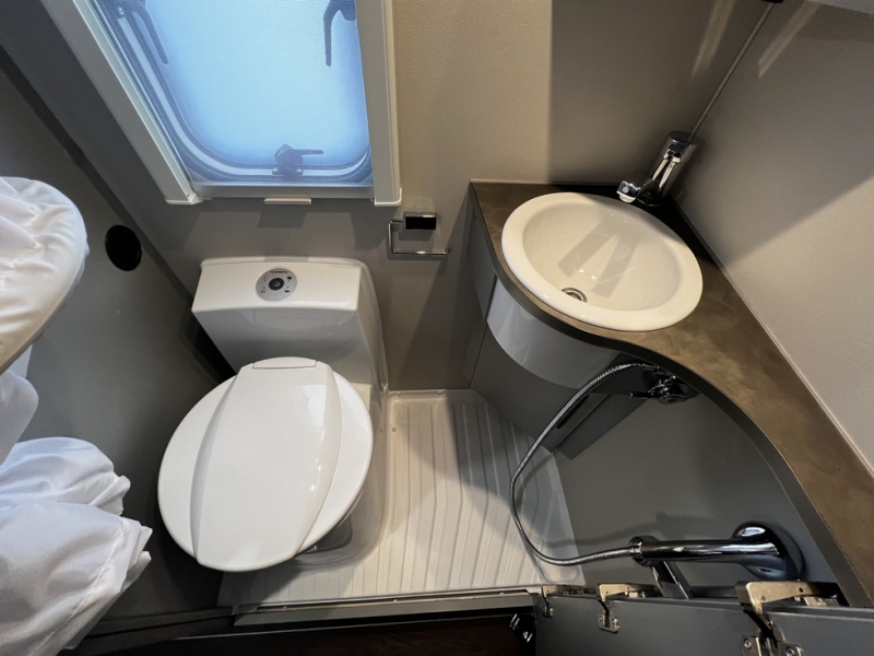 Knaus SPORT&FUN 480 QL ÉDITION NOIRE – Image 9