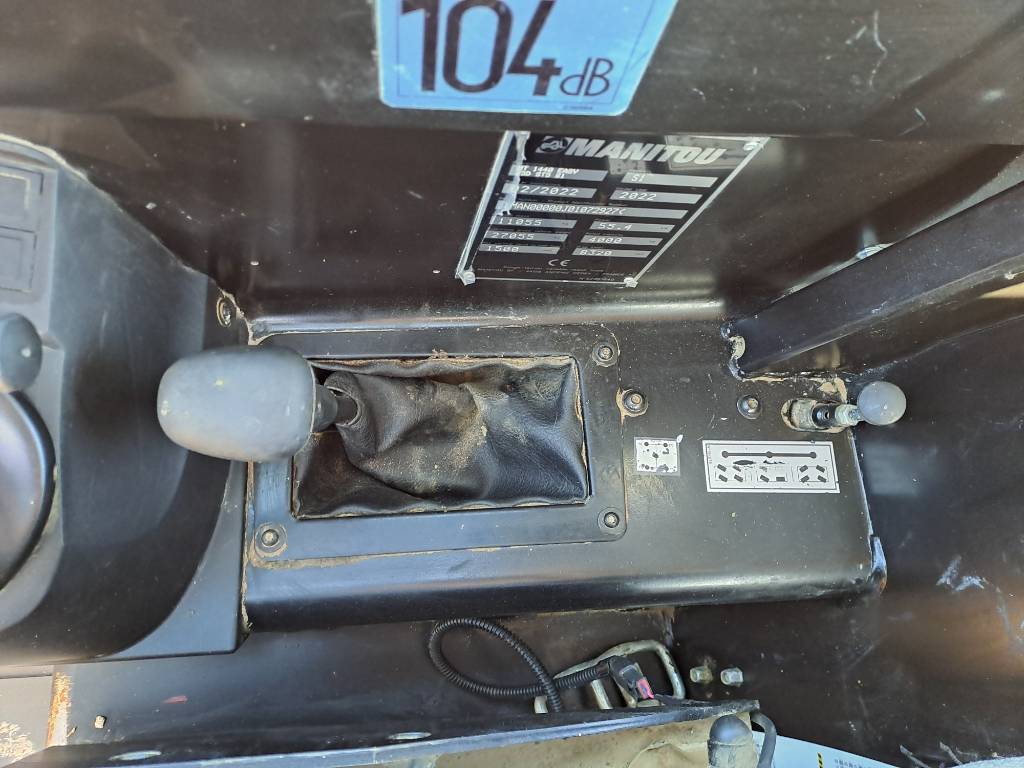 Manitou MT1440E – Image 17