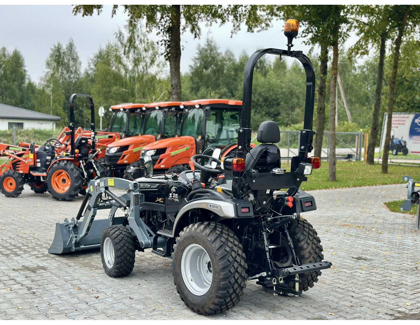 SOLIS S26 (9+9) avec chargeur frontal (édition limitée) – Image 12